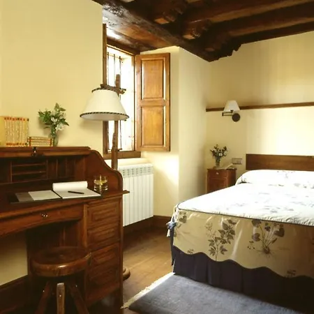 Casa De Campoo Naveda (Cantabria)