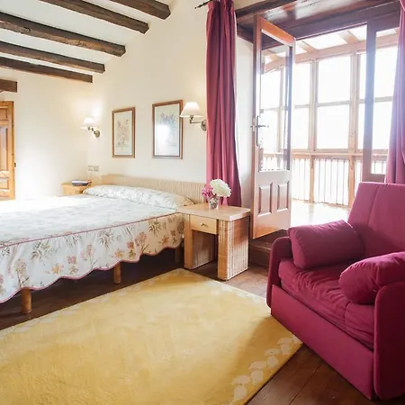 Casa De Campoo Naveda (Cantabria)